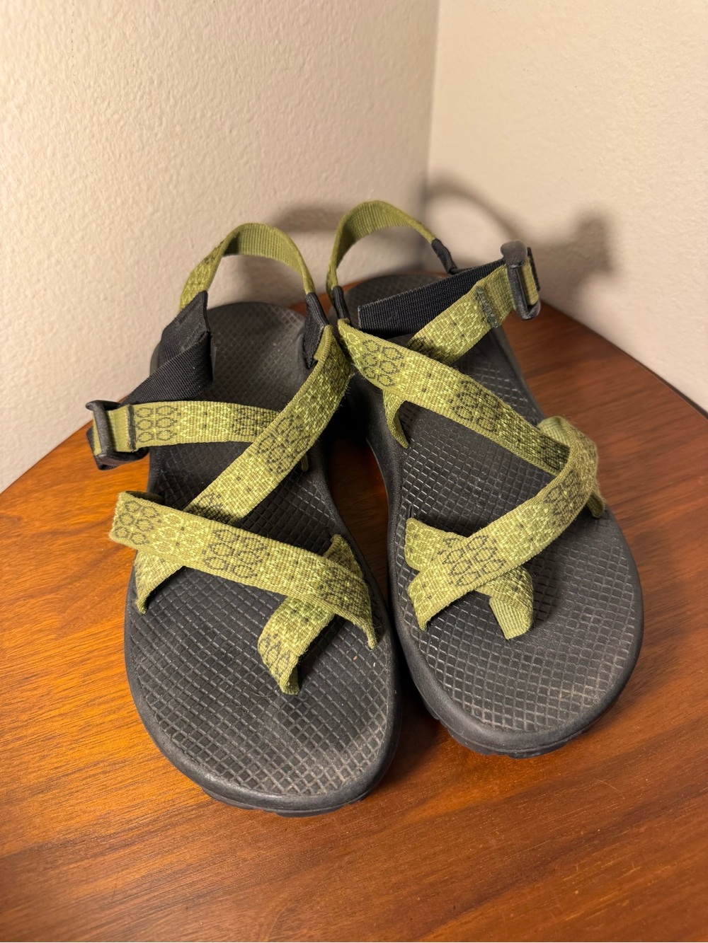 Chaco Z/Cloud 2 Sandals Size 8